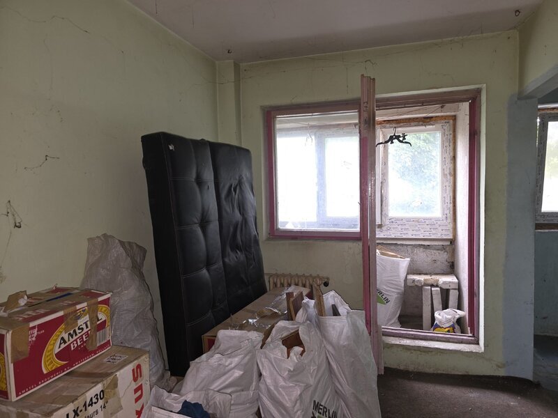 Dristor, bloc 1980, etajul 1